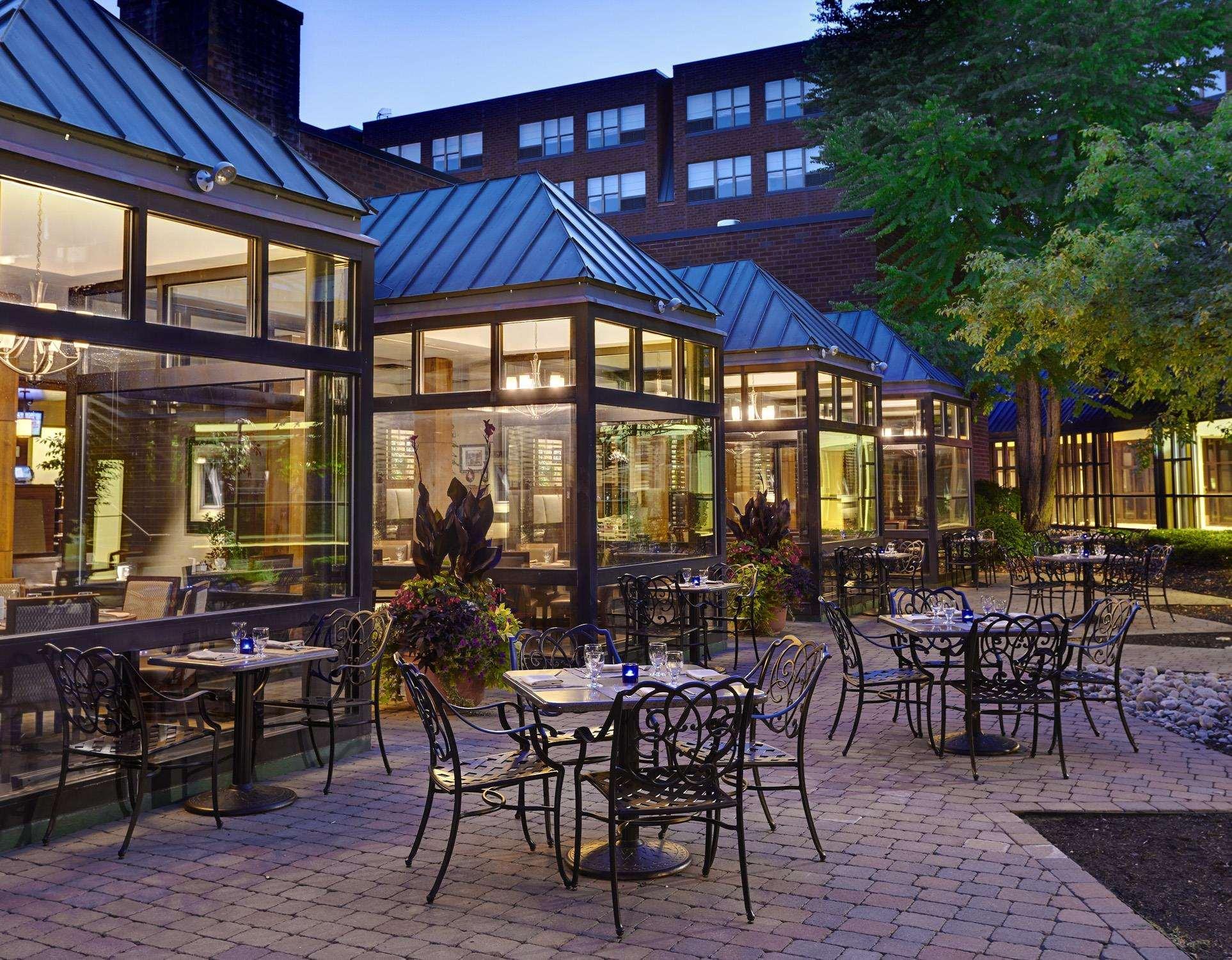 Hotel The Saratoga Hilton Saratoga Springs Exterior foto