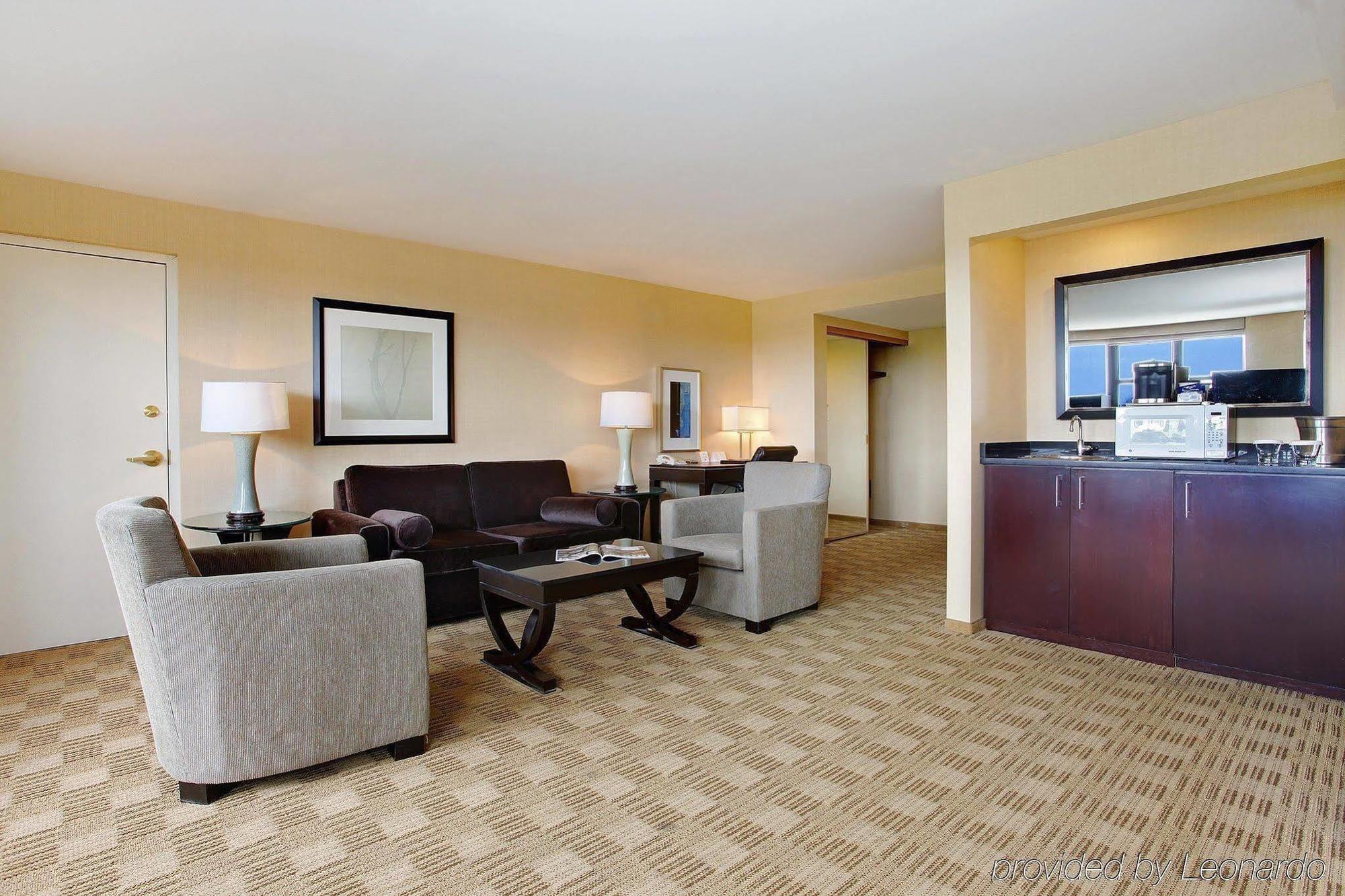 Hotel The Saratoga Hilton Saratoga Springs Habitación foto
